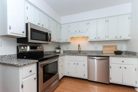 1027 Timber Trl, Cincinnati, OH 45224 photo 11