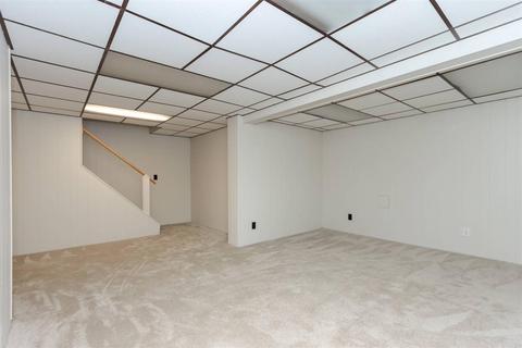 1027 Timber Trl, Cincinnati, OH 45224 photo 22
