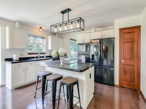 3219 Cooper Rd, Evendale, OH 45241 photo 7