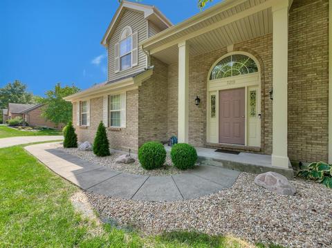 3219 Cooper Rd, Evendale, OH 45241 photo 4