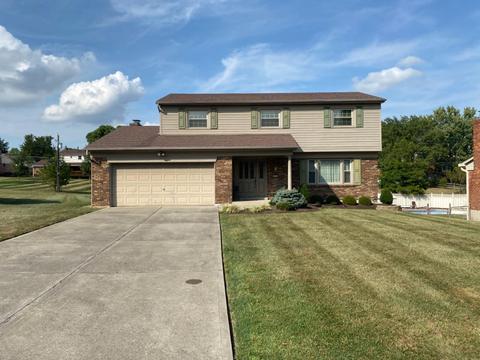1576 Silverglade Ct, Cincinnati, OH 45240 photo 1