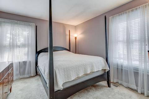 1041 Garnoa Dr, Cincinnati, OH 45231 photo 13