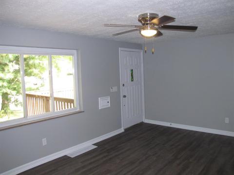 1867 Centerridge Ave, Cincinnati, OH 45231 photo 4