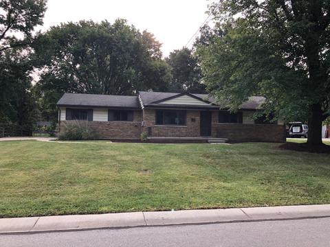 8630 Cavalier Dr, Cincinnati, OH 45231 photo 1