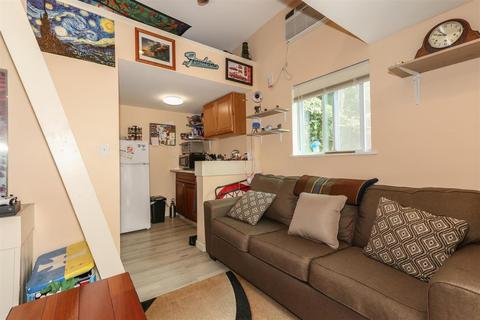 416 Ada St, Cincinnati, OH 45219 photo 15