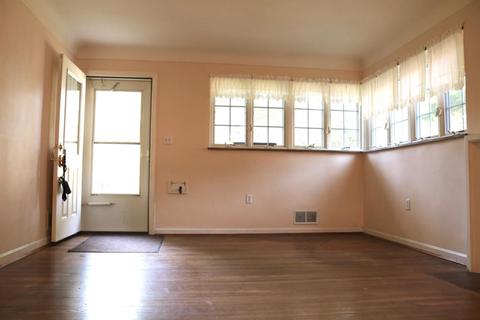 8247 Wicklow Ave, Cincinnati, OH 45236 photo 5