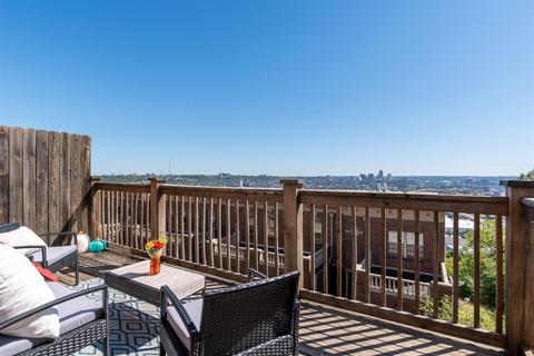 2616 Morrow Pl, Cincinnati, OH 45204 photo 7