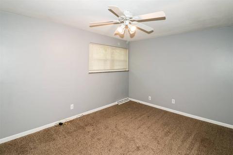 9068 Ranchill Dr, Cincinnati, OH 45231 photo 12