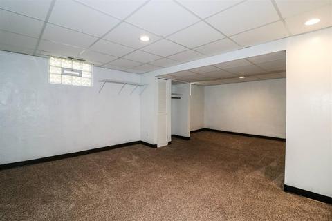9068 Ranchill Dr, Cincinnati, OH 45231 photo 16