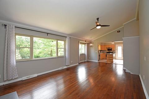 161 Junedale Dr, Greenhills, OH 45218 photo 10