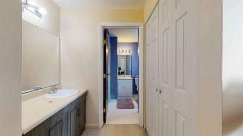 9560 Millbrook Dr, Cincinnati, OH 45231 photo 38