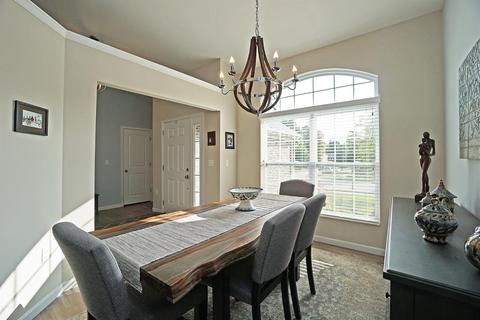 1041 Spruce Gln, Morrow, OH 45152 photo 5
