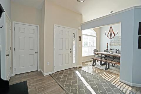 1041 Spruce Gln, Morrow, OH 45152 photo 3