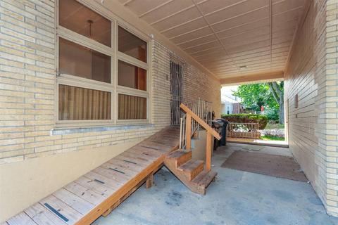 1127 Burns Ave, Wyoming, OH 45215 photo 29
