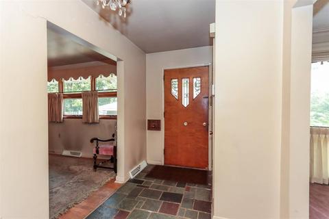 1127 Burns Ave, Wyoming, OH 45215 photo 4