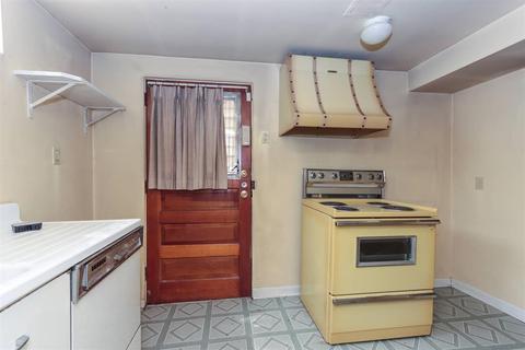 1127 Burns Ave, Wyoming, OH 45215 photo 32