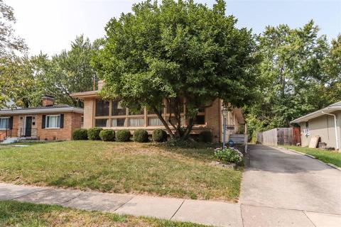 1127 Burns Ave, Wyoming, OH 45215 photo 2