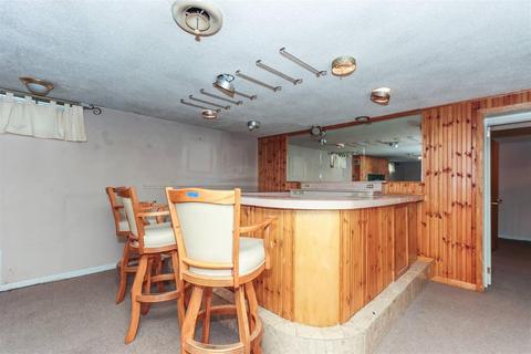 1127 Burns Ave, Wyoming, OH 45215 photo 22