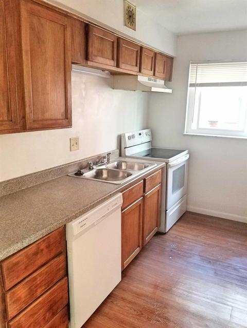 1145 Fenmore Dr, Cincinnati, OH 45237 photo 5