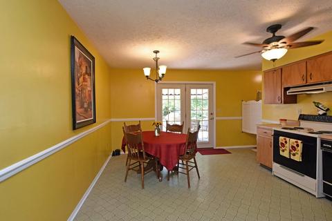 4693 Summerside Rd, Cincinnati, OH 45244 photo 8