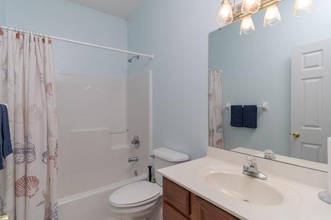 4661 Hampton Pointe Dr, Cincinnati, OH 45248 photo 25