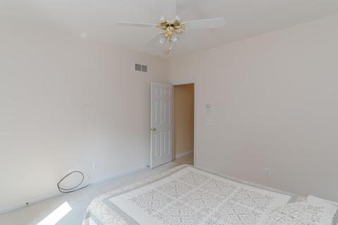 4661 Hampton Pointe Dr, Cincinnati, OH 45248 photo 24