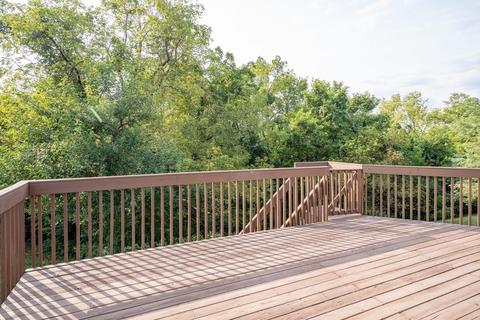 4661 Hampton Pointe Dr, Cincinnati, OH 45248 photo 42