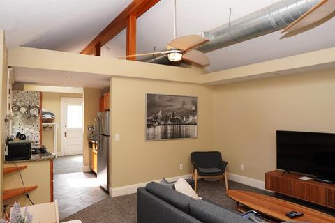 1027 Celestial St, Cincinnati, OH 45202 photo 3