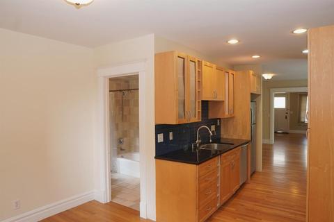1027 Celestial St, Cincinnati, OH 45202 photo 21