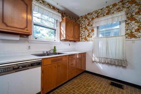 7023 Grace Ave, Cincinnati, OH 45227 photo 8
