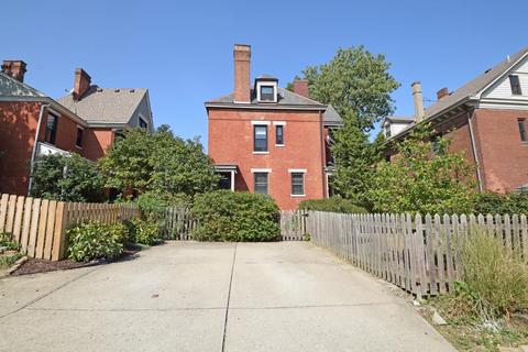 519 Howell Ave, Cincinnati, OH 45220 photo 2