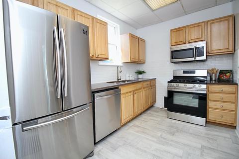745 Circle Ave, Cincinnati, OH 45232 photo 10