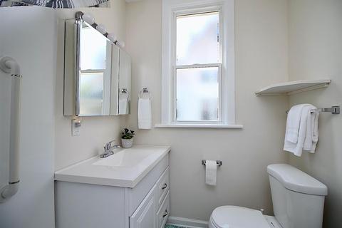 745 Circle Ave, Cincinnati, OH 45232 photo 23
