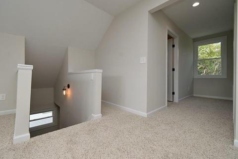 1554 Ruth Ave, Cincinnati, OH 45207 photo 32