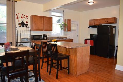 1306 Groesbeck Rd, Cincinnati, OH 45224 photo 7