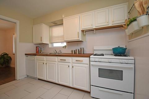 4404 Watterson St, Cincinnati, OH 45227 photo 5