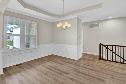 1005 Prestwick Pl, Cincinnati, OH 45245 photo 10