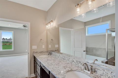 1005 Prestwick Pl, Cincinnati, OH 45245 photo 17