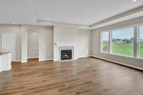 1005 Prestwick Pl, Cincinnati, OH 45245 photo 7