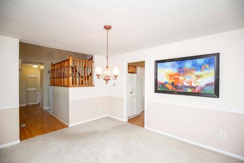 773 Regent Rd, Cincinnati, OH 45245 photo 8