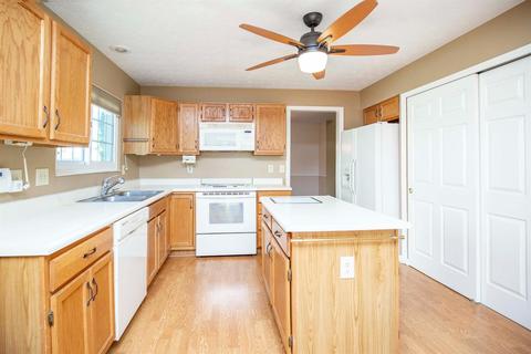 773 Regent Rd, Cincinnati, OH 45245 photo 11