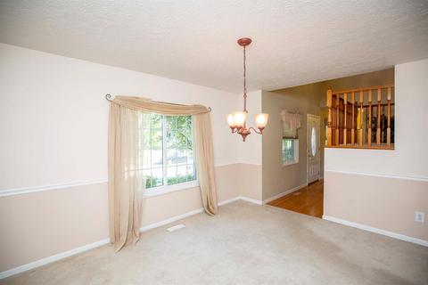 773 Regent Rd, Cincinnati, OH 45245 photo 7