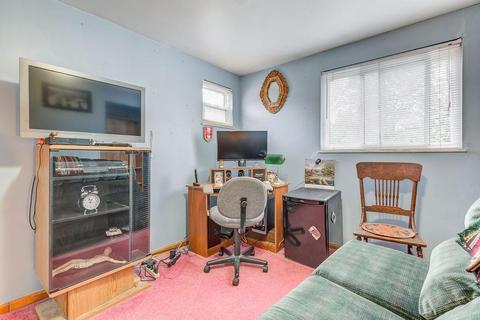 7318 Bernard Ave, Mount Healthy, OH 45231 photo 15