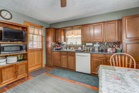 7318 Bernard Ave, Mount Healthy, OH 45231 photo 5