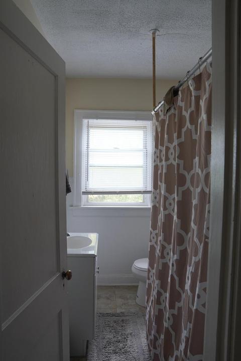 3954 Vine St, Cincinnati, OH 45217 photo 9