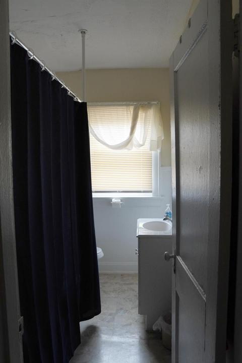 3954 Vine St, Cincinnati, OH 45217 photo 17