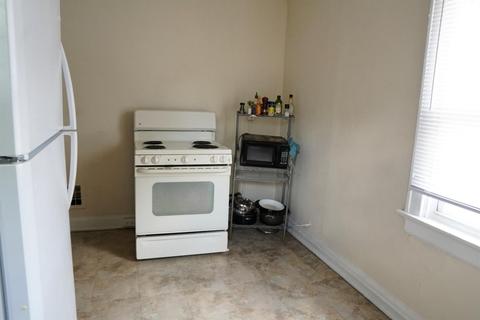 3954 Vine St, Cincinnati, OH 45217 photo 10