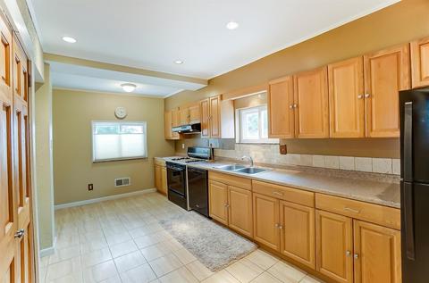 1030 Overlook Ave, Cincinnati, OH 45238 photo 13