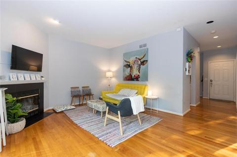 2712 Hackberry St, Cincinnati, OH 45206 photo 6