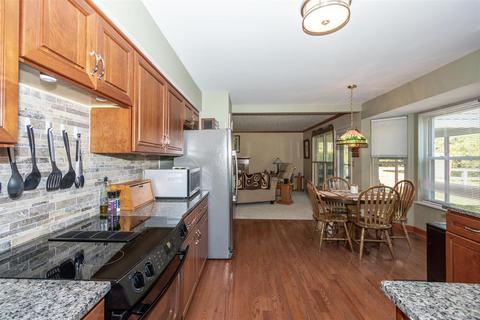 308 Parktrace Ct, Cincinnati, OH 45238 photo 18
